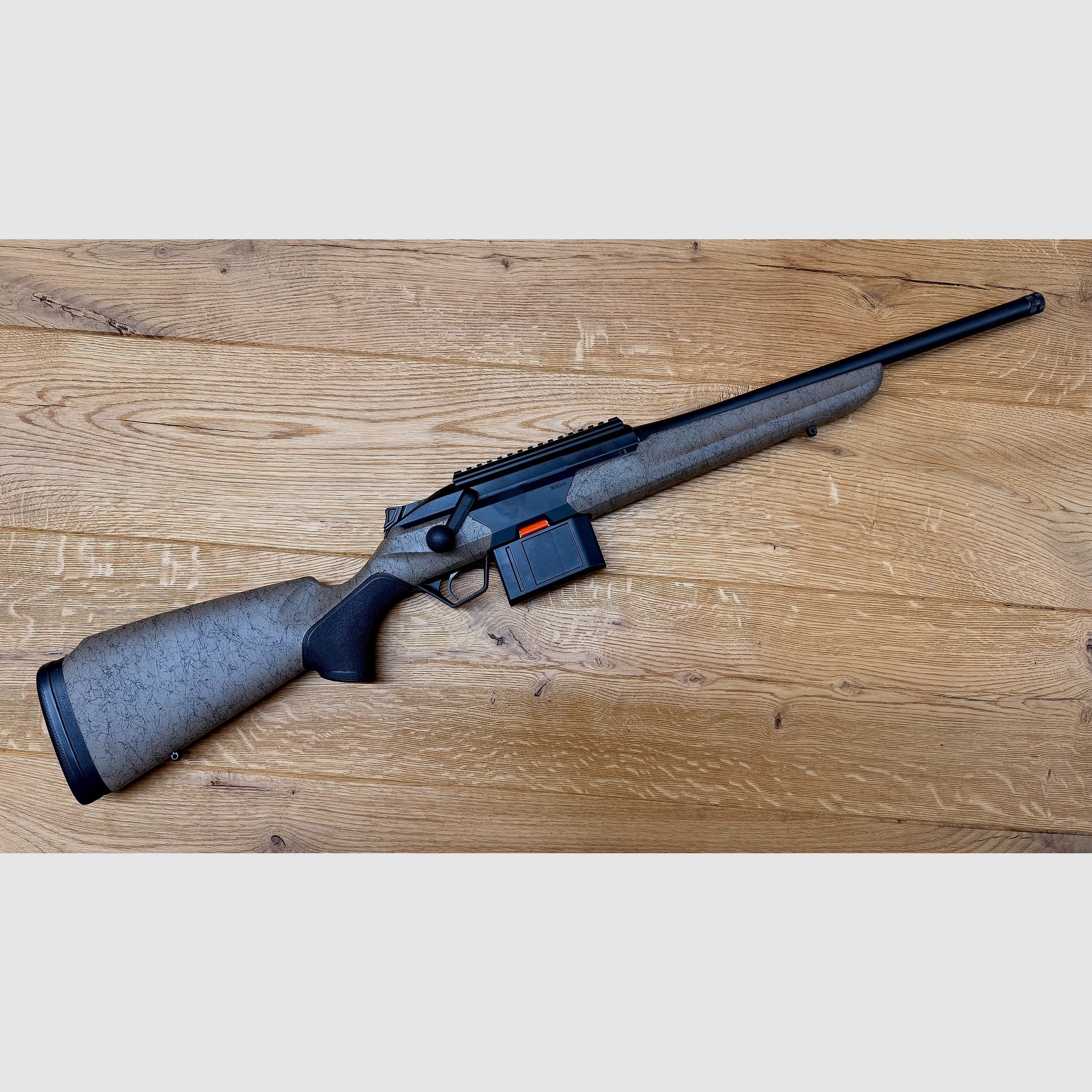 Beretta BRX1 Compact Ranch Edition / .308 / LL 41cm / 5/8x24 rosca / 10+1 disparos / incl. 2. cargador