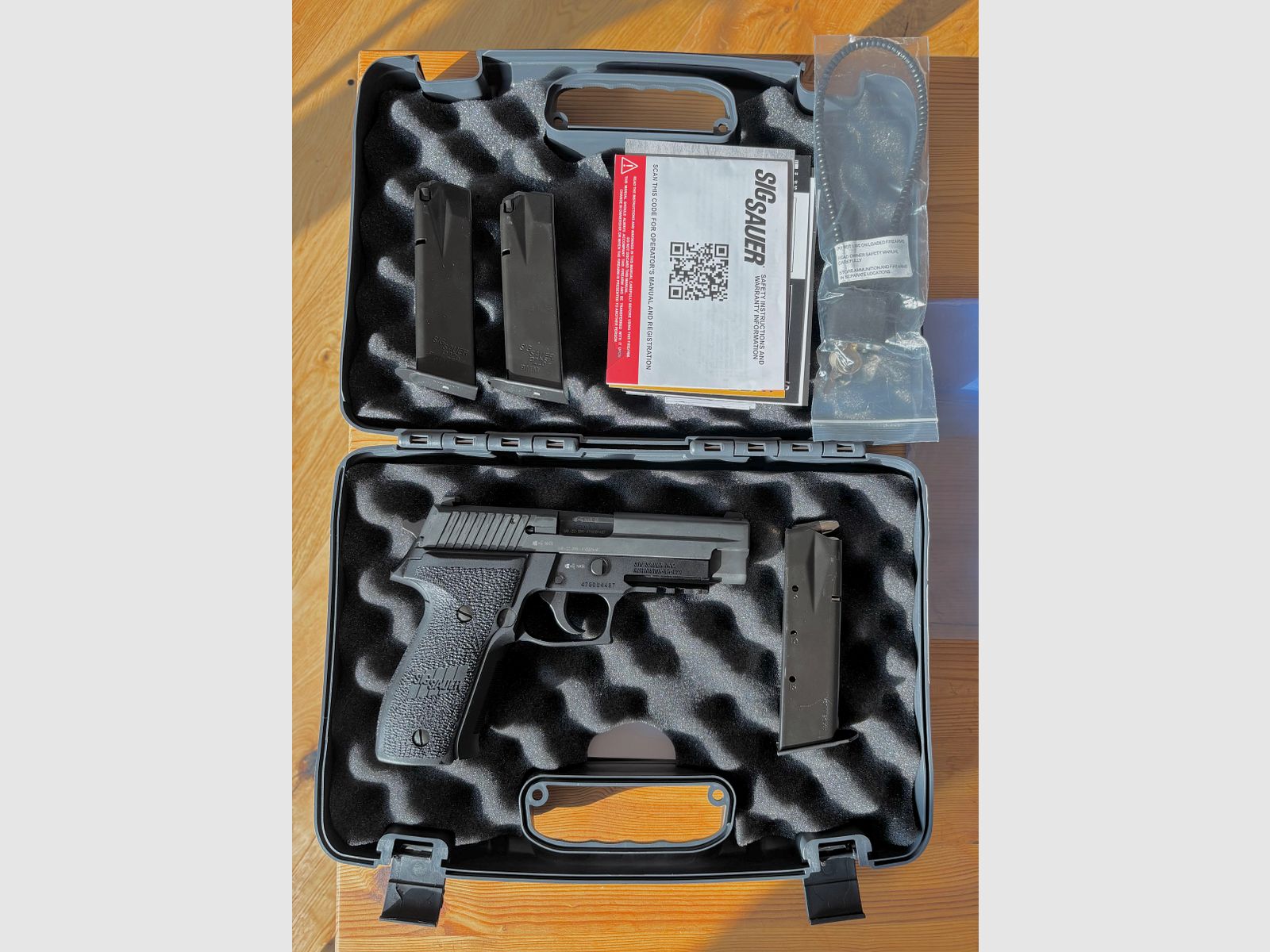 Sig Sauer P226 MK25