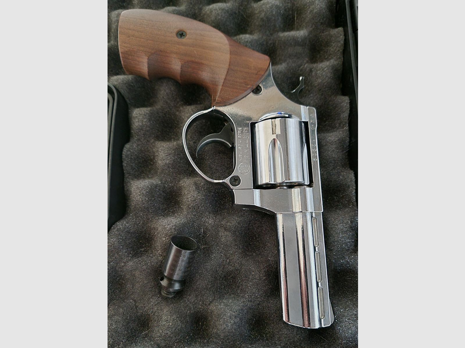 ME 38 Magnum Chrom  / alte PTB 632