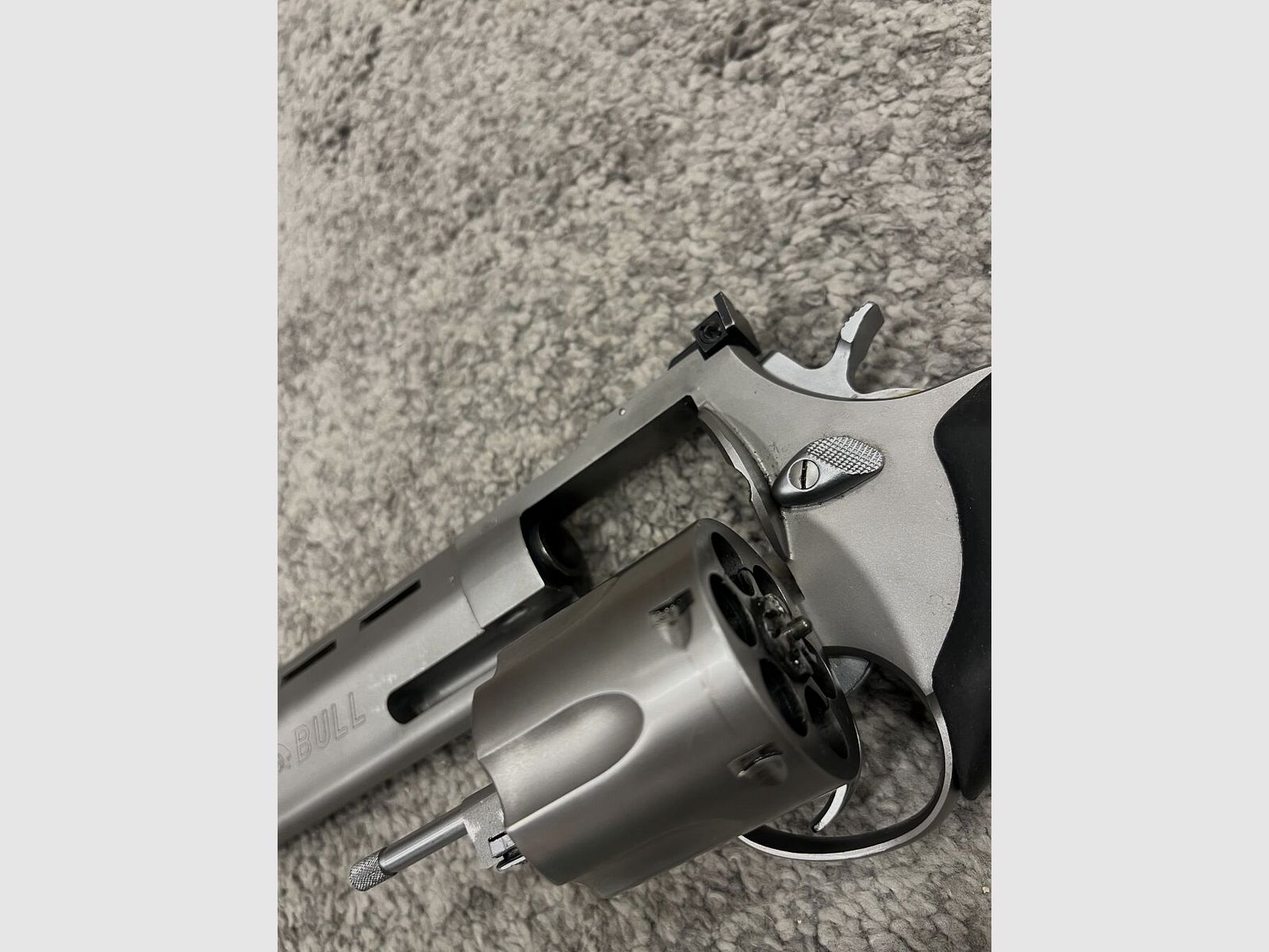 Taurus Raging Bull