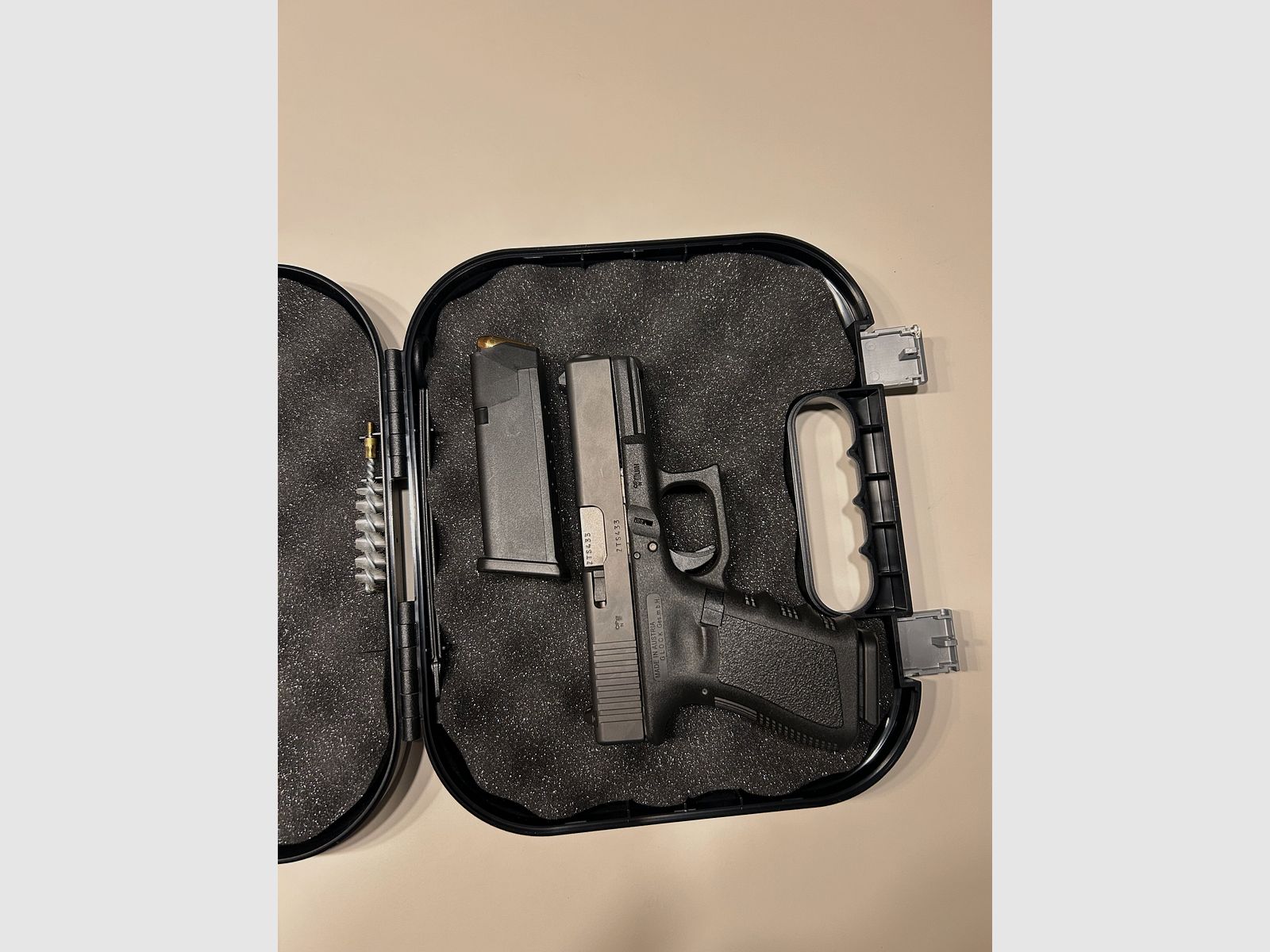 Glock 23 