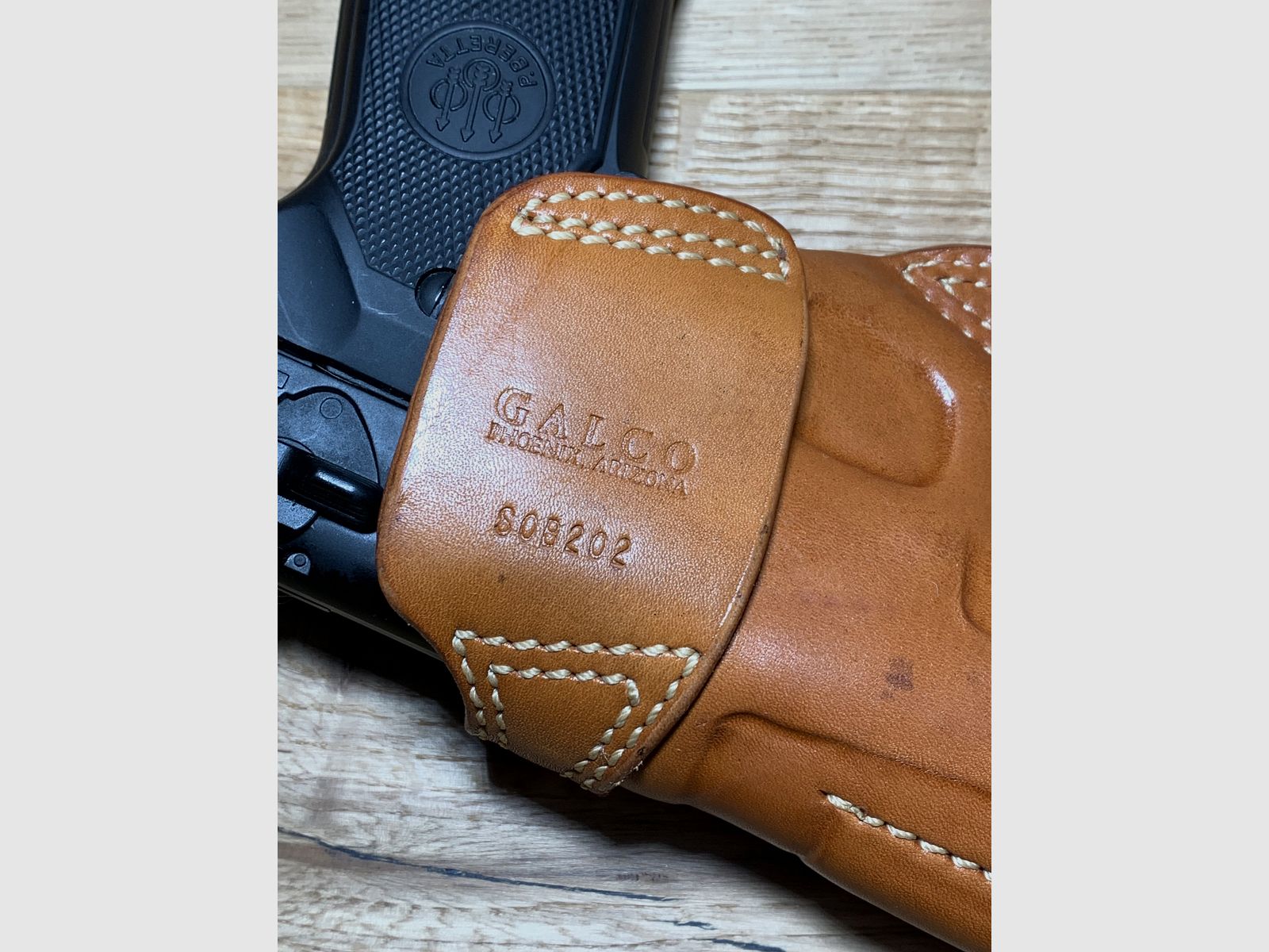 Galco S.O.B. leren holster geschikt voor de Beretta Mod. 92 /92F, ZONDER pistool