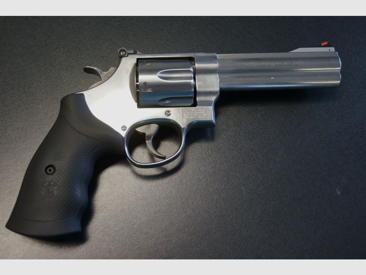 Smith & Wesson Revolver Mod.629 Classic, afbeelding 1 van 5