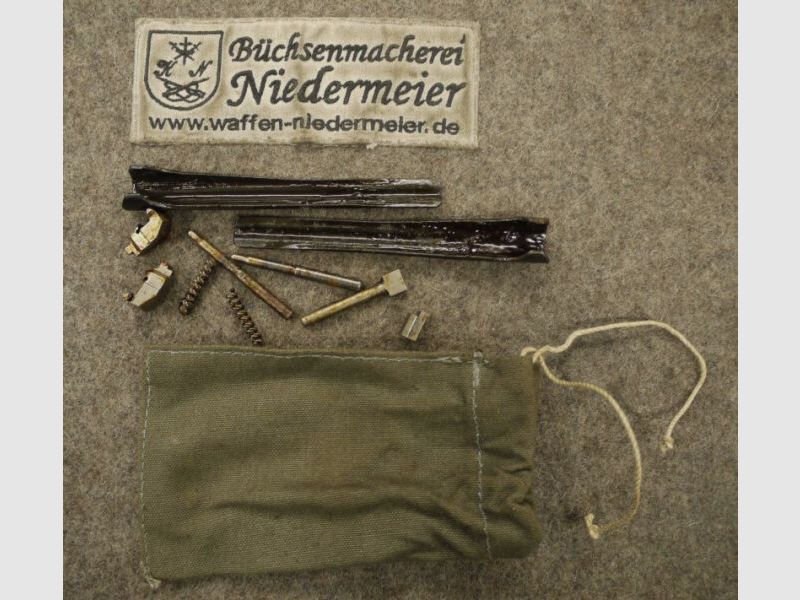 3 Nachkrieg Ersatzteilbeutel MG53 / MG42