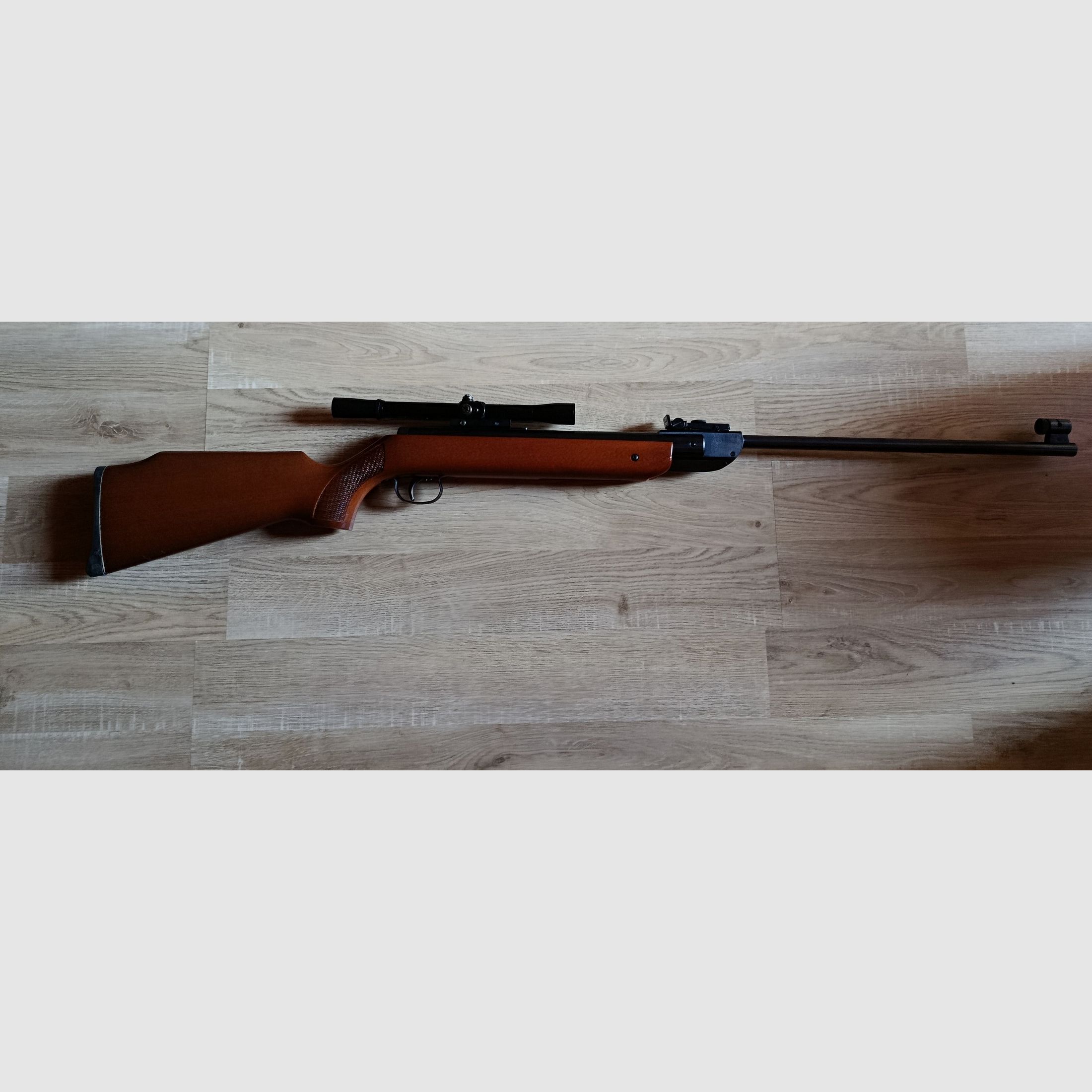 DIANA 35 avec marquage F