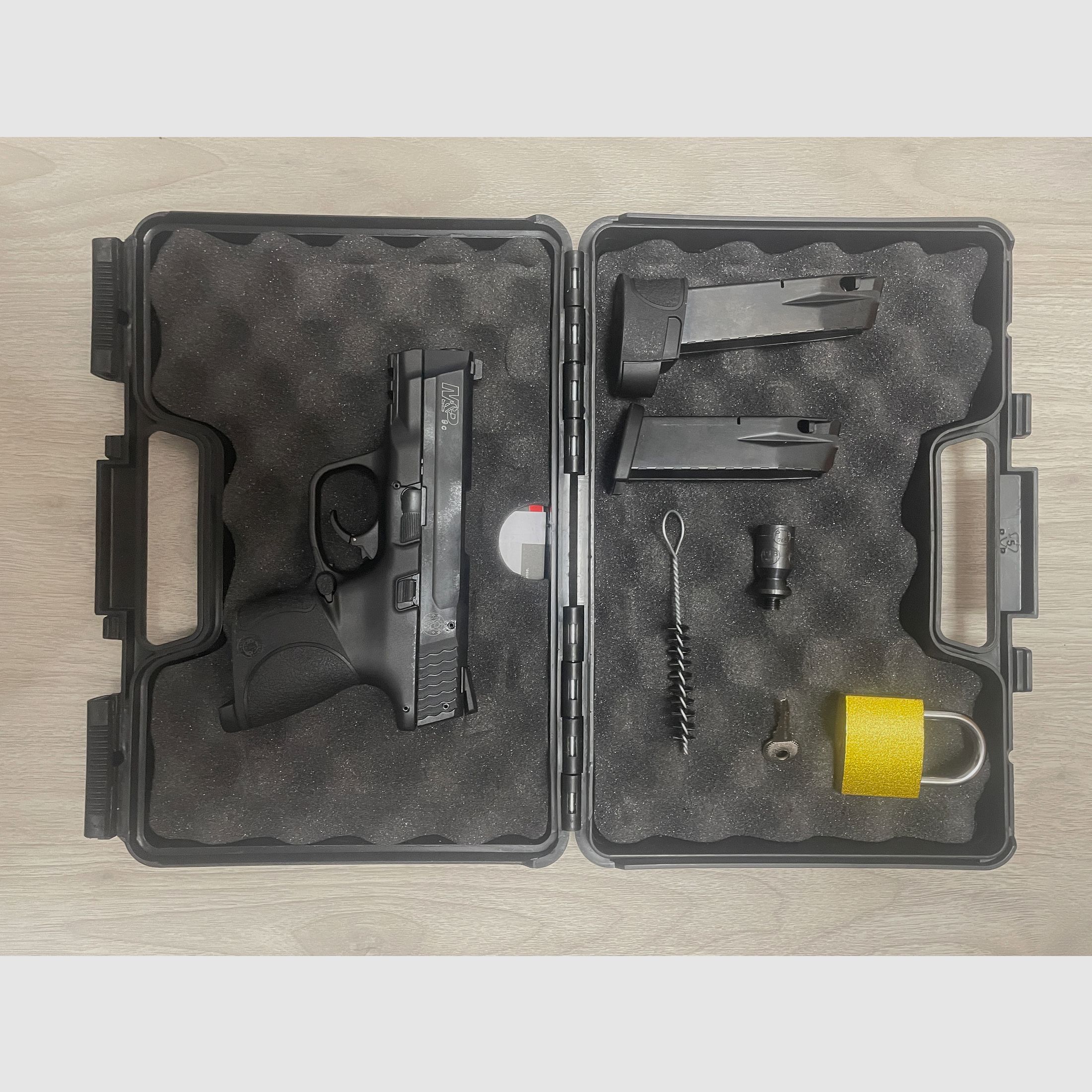 Umarex Smith & Wesson M&P9c 9 mm P.A.K. – komplett & ungeschossen