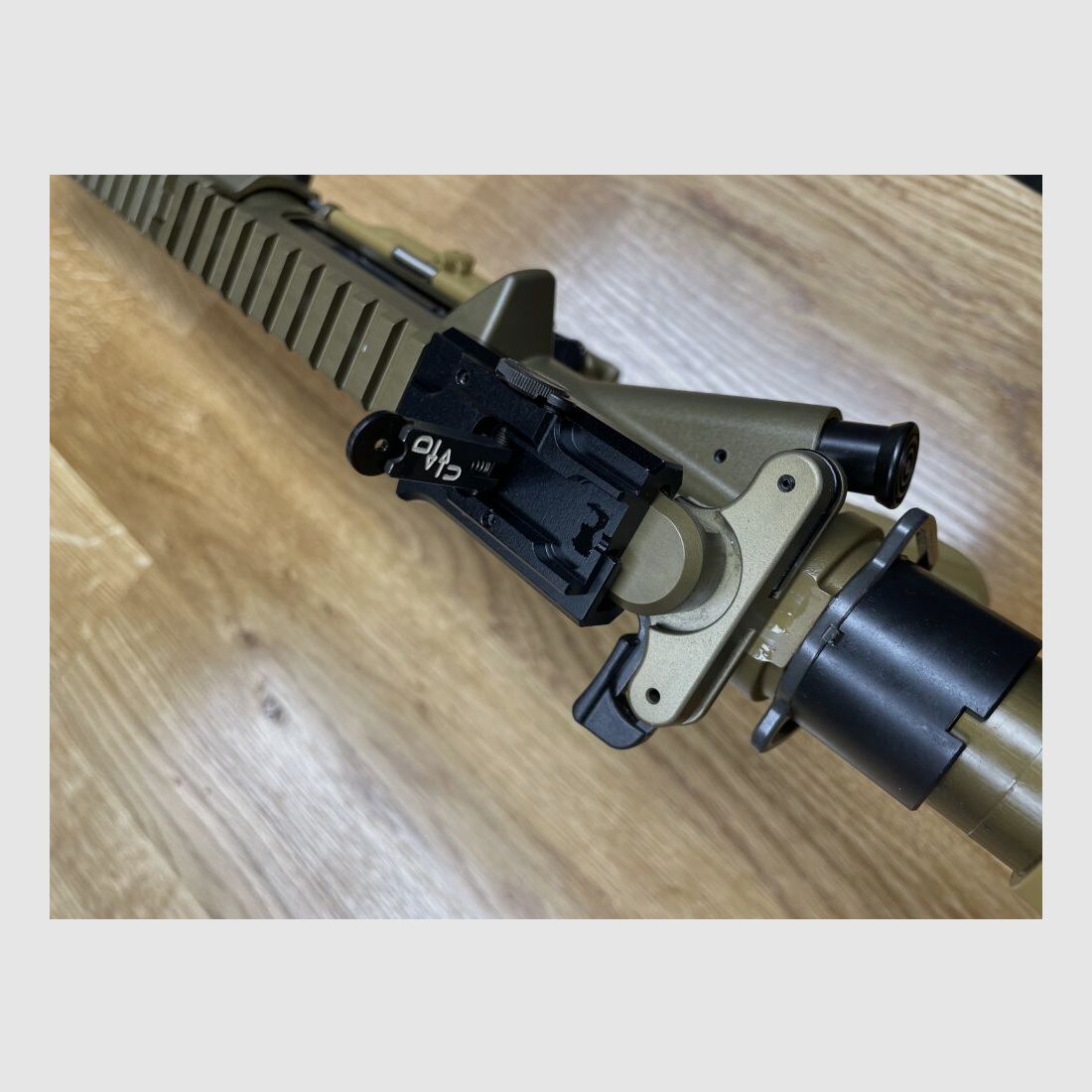 Heckler & Koch MR223 A3 Slim-Line 16,5" loop - semi-automatisch geweer .223Rem kleur zandkleur RAL8000 - systeem HK416 - sportief goedgekeurd!