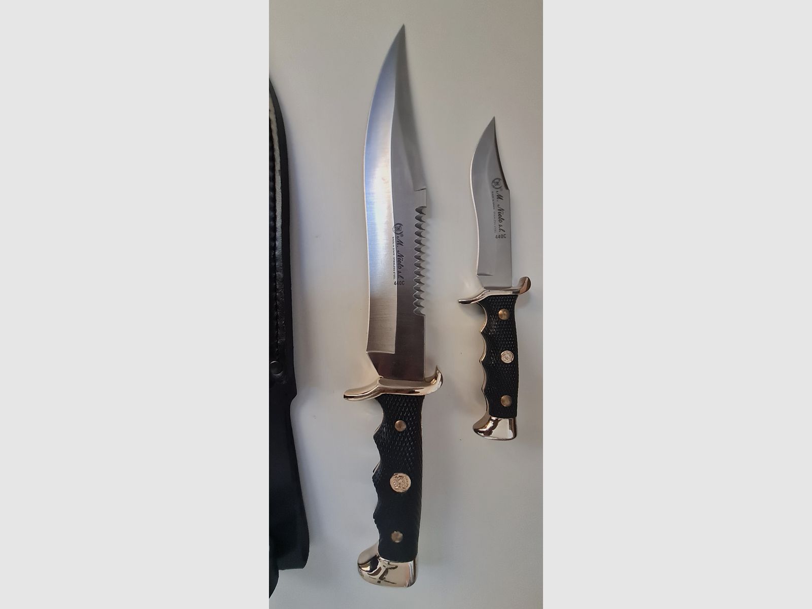 Set di coltelli da caccia con due coltelli