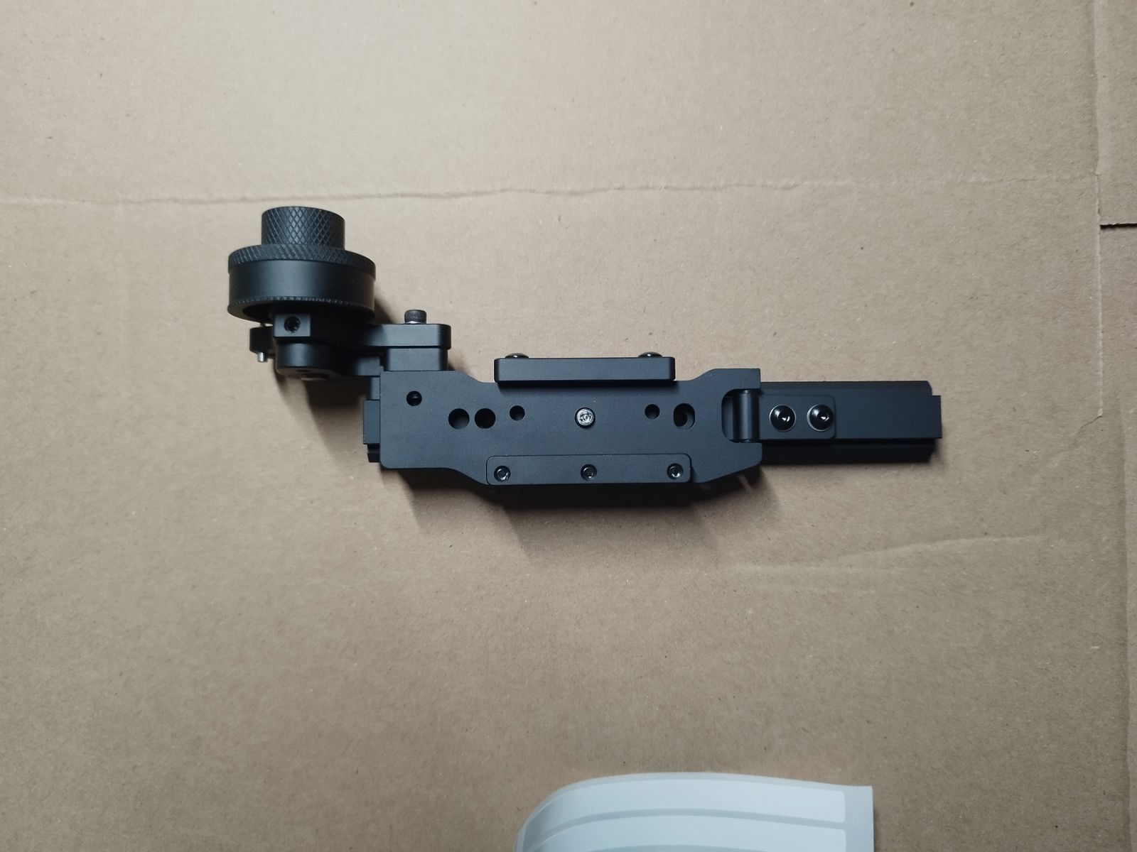 Strzał daleki, montaż Excalibur, kusza Tenpoint podobna do HHA Optimizer, regulowany szyną Picatinny.