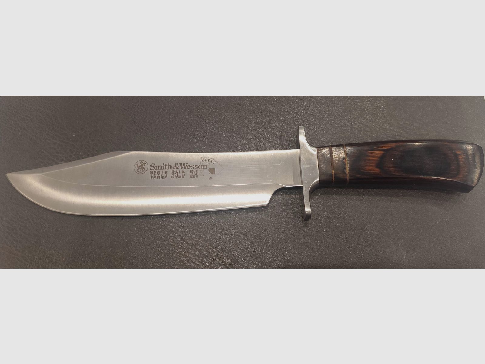 Smith and Wesson Texas Hold'em Bowiemesser 440c