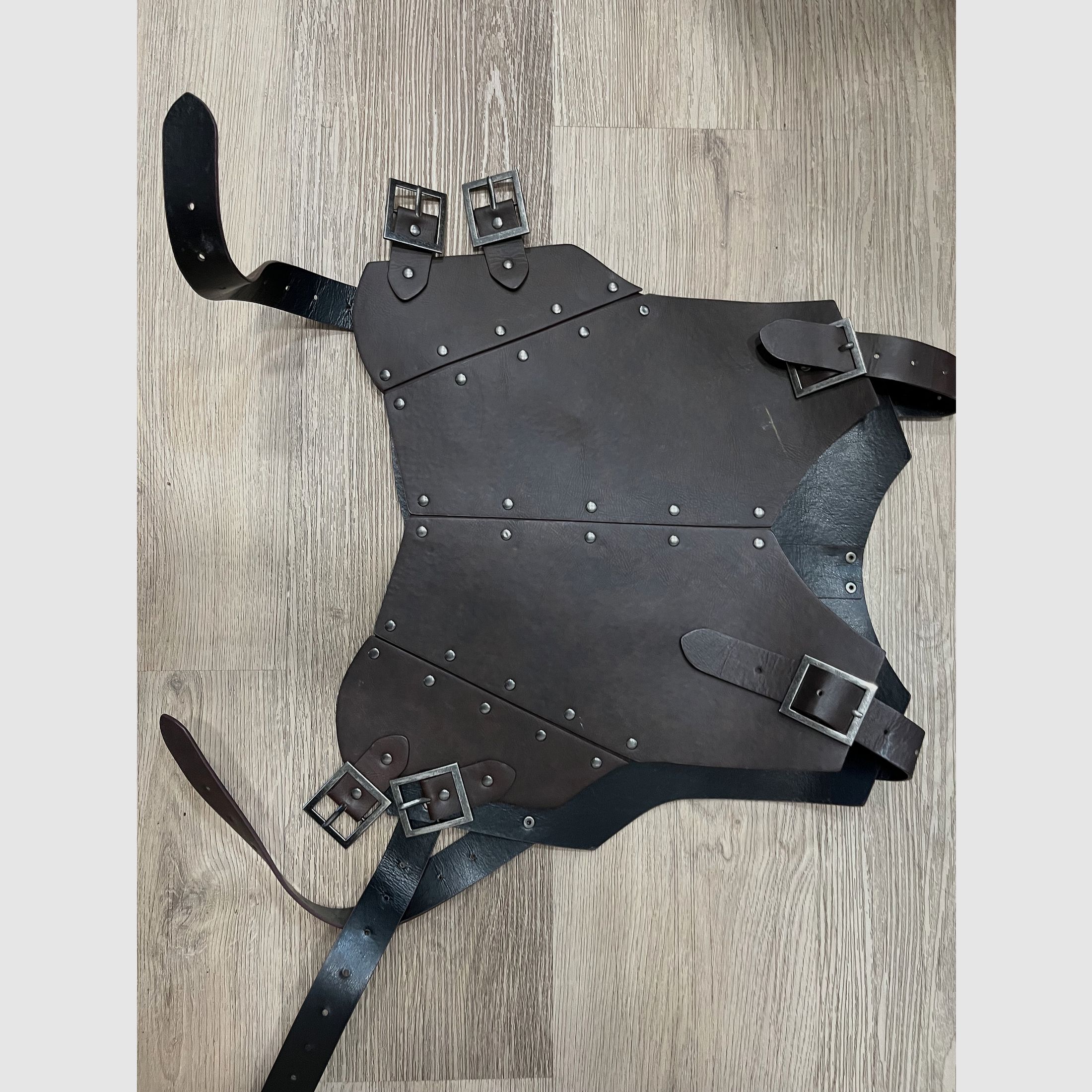 Ritter / Lord of the Rings / Middeleeuws zwaard + kostuumverzameling