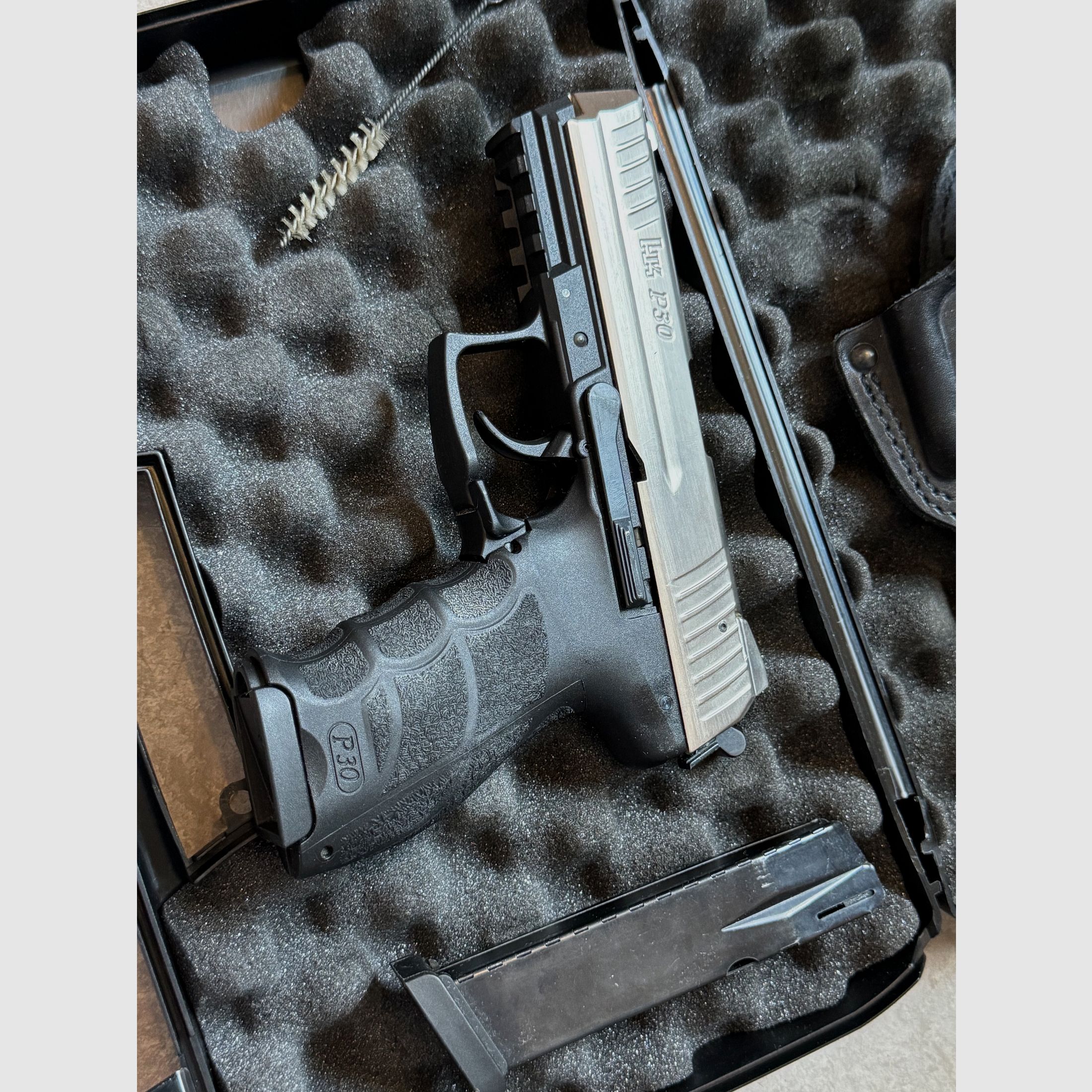Zeldzame HK P30 schreckschusspistool 9 mm P.A.K. in zilver – latere geoptimaliseerde versie