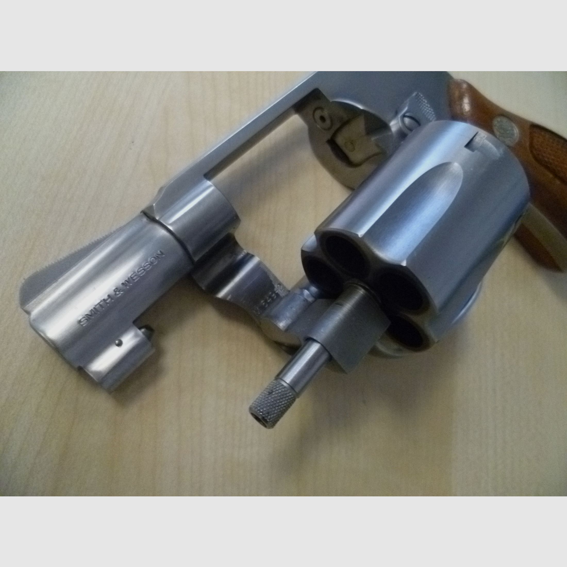 Revolver Smith & Wesson M 641-2 Bodyguard .38 S&W SPL.