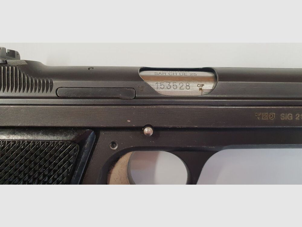 SIG Pistole SIG P210-2 im Kaliber 9mm Luger (9x19) Inkl. Holster und Reservemagazin,MADE IN SWITZERLAND
