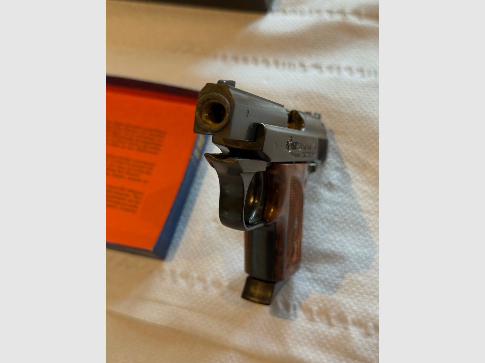 Röhm RG 8 – Schreckschusspistole im Kaliber 8mm (PTB 412)