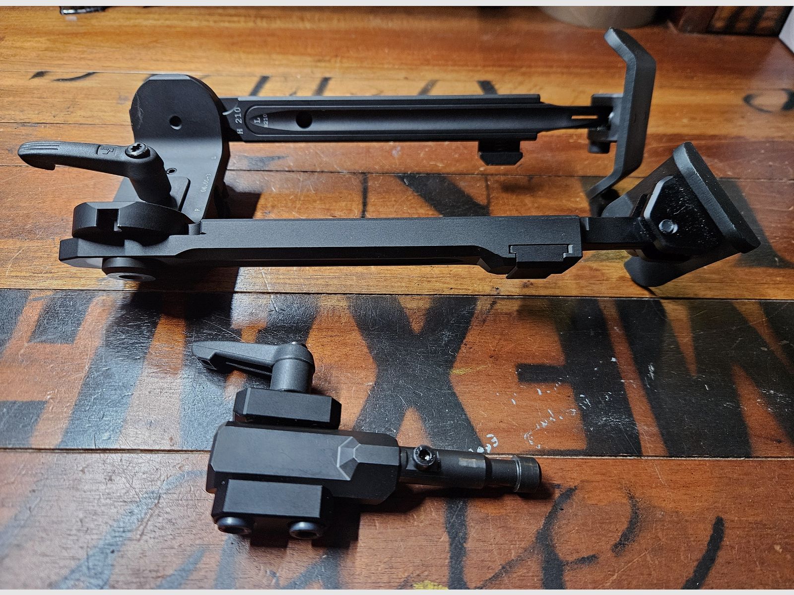 Fortmeier Zweibein H210 6H, 3 Positionen mit Picatinny-Adapter