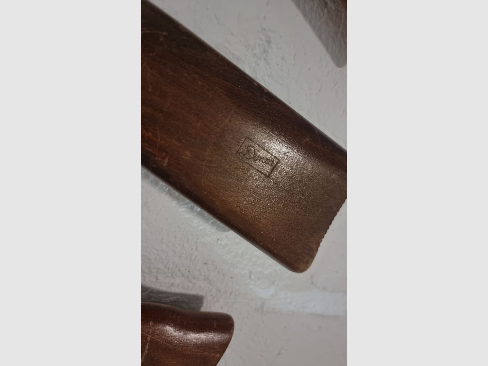 Gamo Hunter 440 karabinek pneumatyczny z łamanym lufą kal. 5,5mm Diabolo z drewna bukowego.       Diana mod 22.      