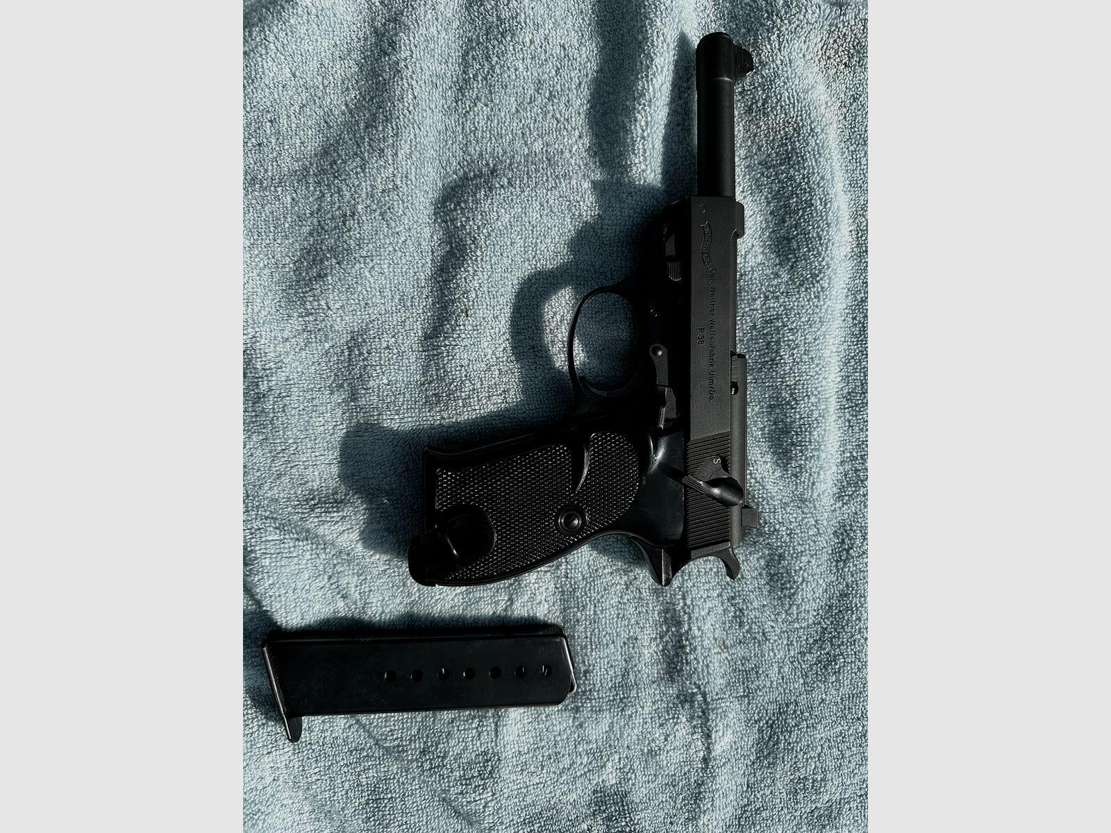 Verkaufe P38 9 mm Luger Pistole 
