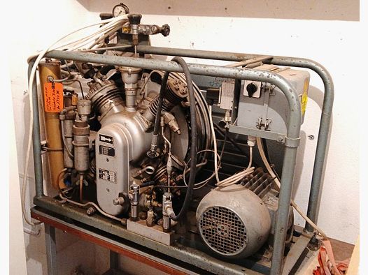 Bauer Atemluftkompressor, 225 bar, 200 l/min., voll funktionsfähig, für Schützenverein usw.