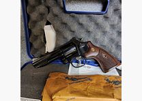 Smith & Wesson 586-8