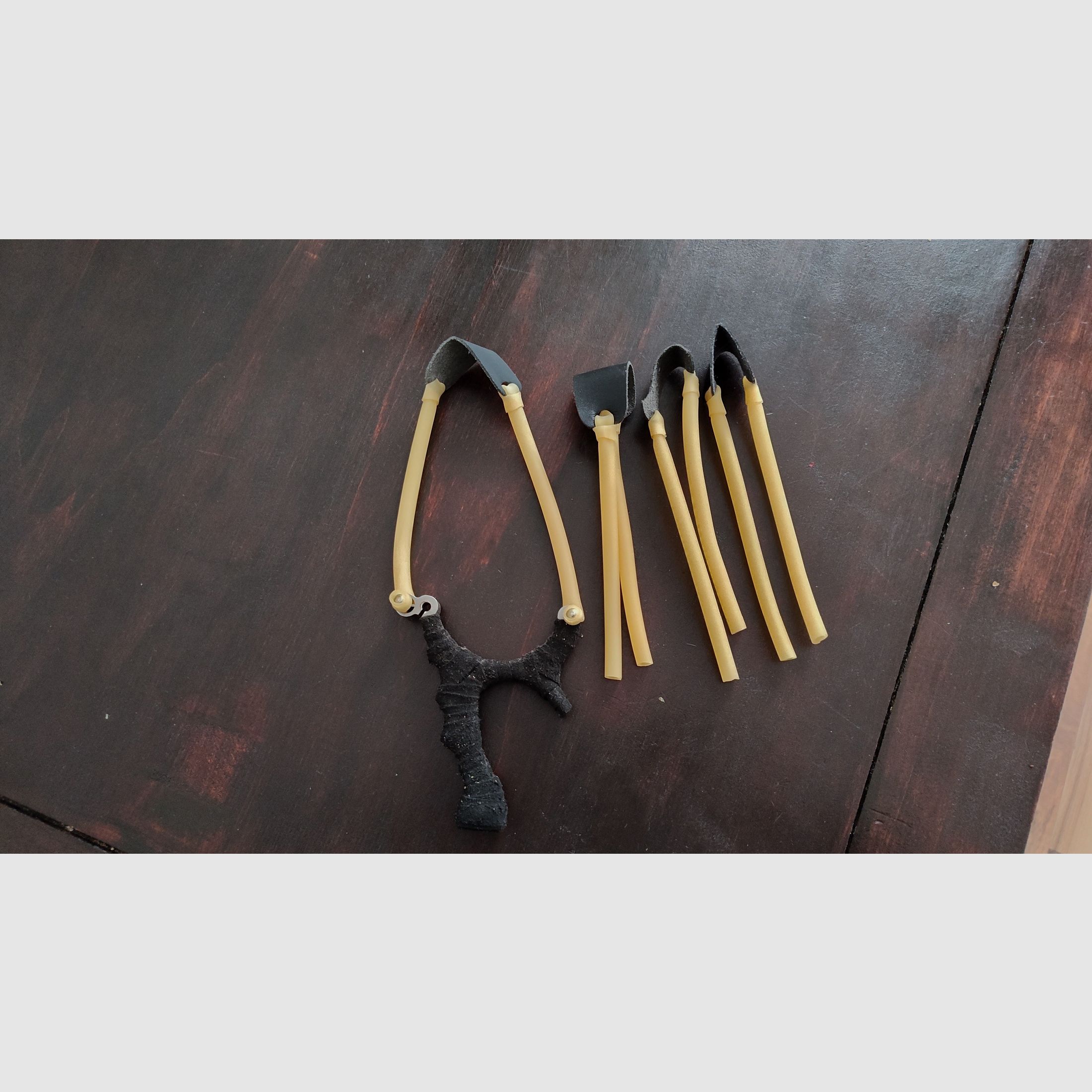 Hochwertige Steinschleuder aus Stahl