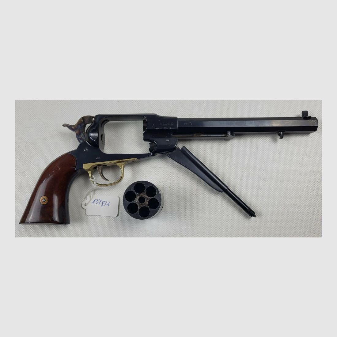 Hege Uberti New Army