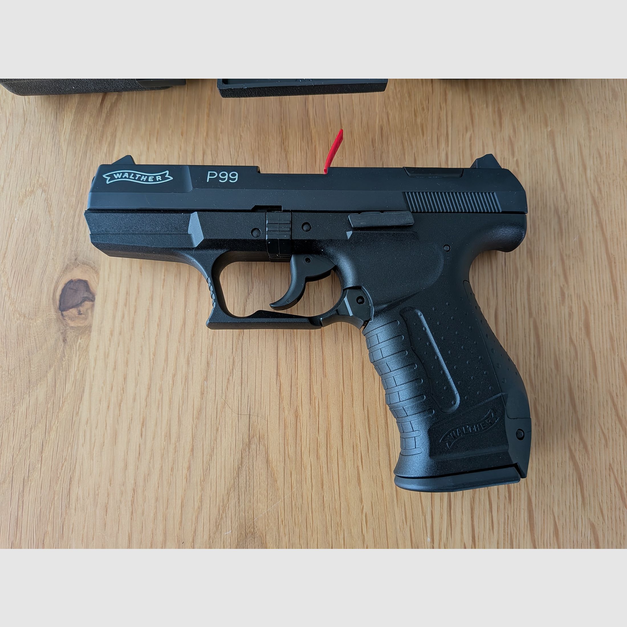 Walther P99 Cal. 9mm P.A.K ++ NEU++ Pistolet d'alarme P 99