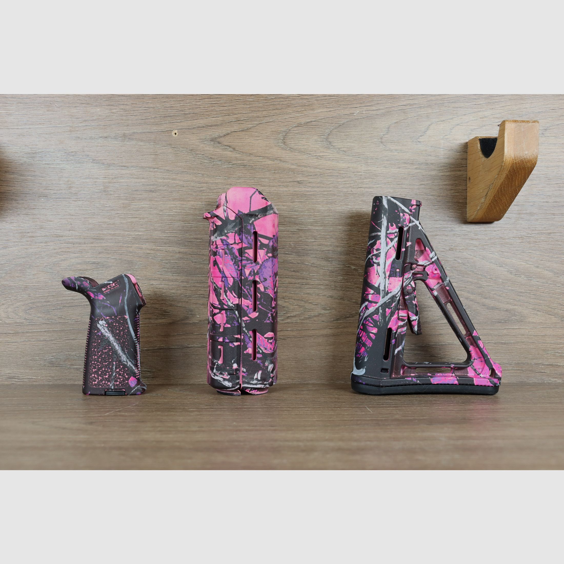 Kite Ar15 pink, image 1 of 2
