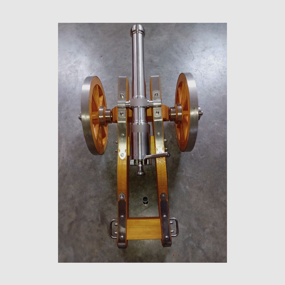 Canon à pétards, canon de salut, canon à cartouches