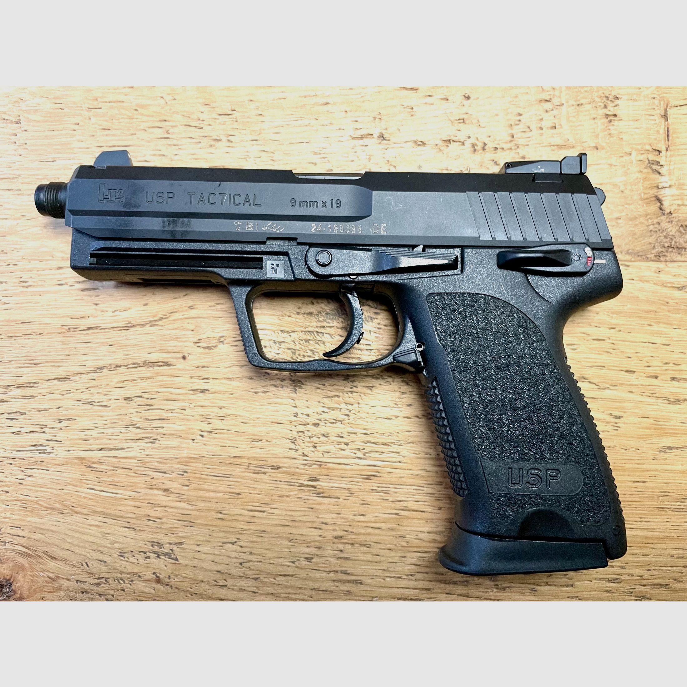 Pistola Heckler & Koch HK USP Tactical - 9mm Liger
