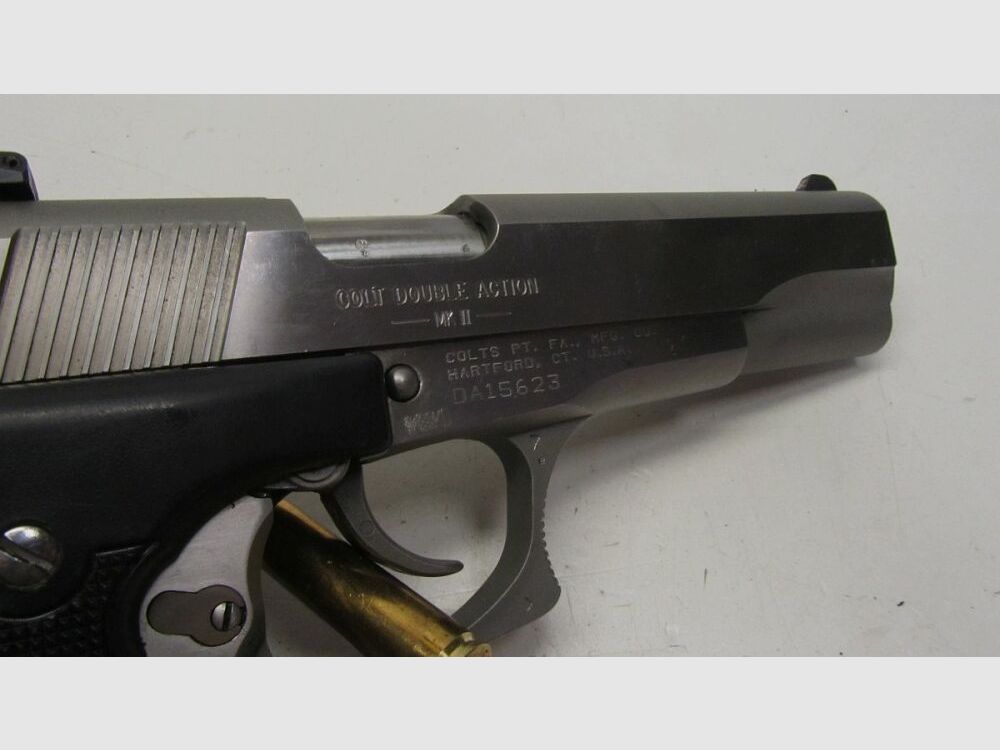 Colt DOUBLE EAGLE Series 90, MK-2, .45Auto, stainless .45Auto