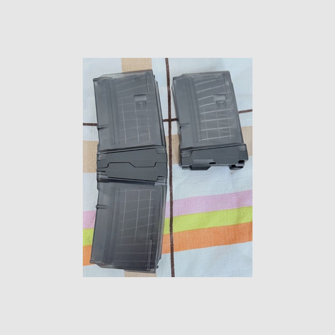 Cross Mag caricatore AR15 accoppiato a terra per cartucce calibro .223 remington per piattaforme AR15 come Heckler & Koch MR223, Schmeisser, Haenel CR223 ecc.