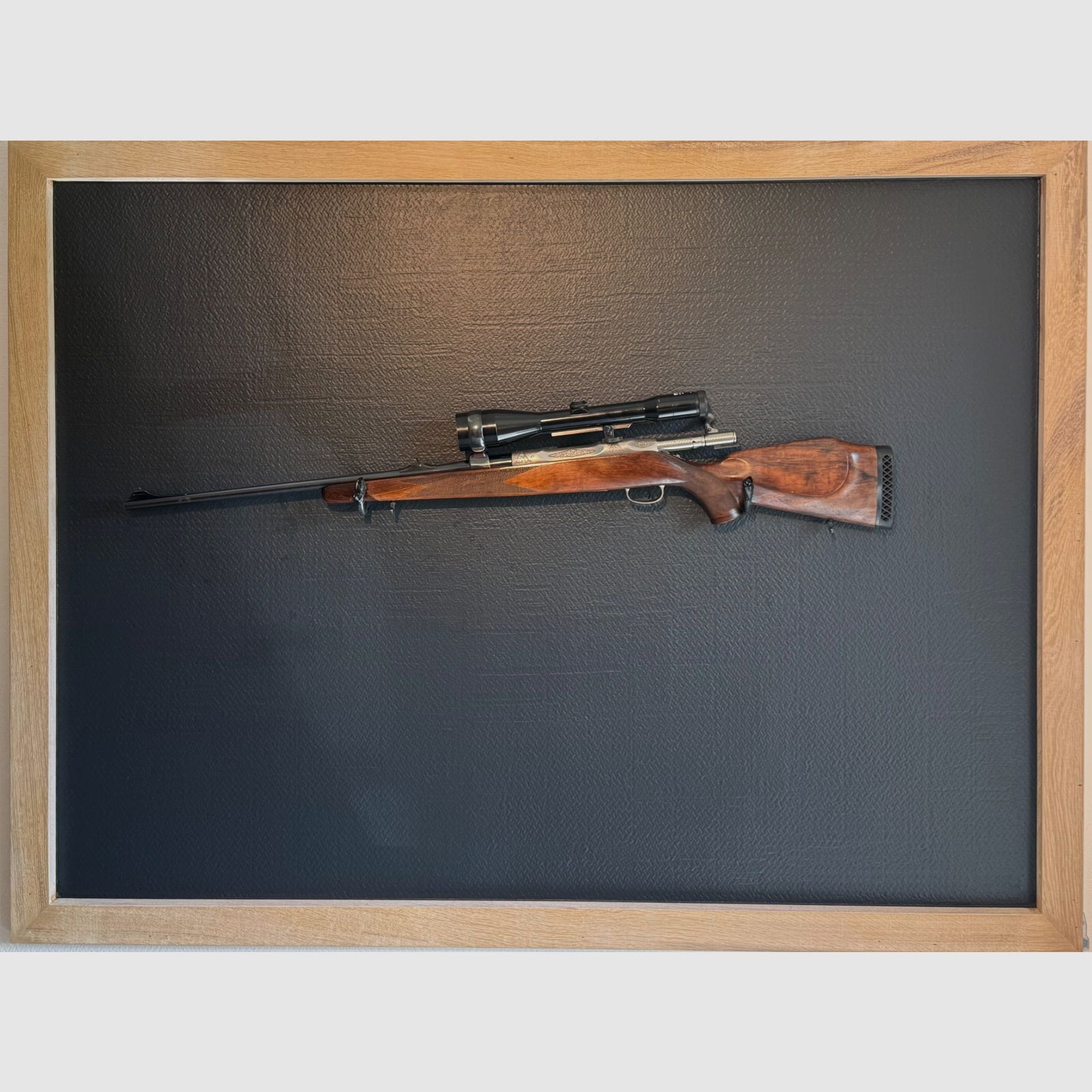 Beautiful Sauer 80 Luxury Cal. 30-06 with Zeiss Diavari 2.5-10x52