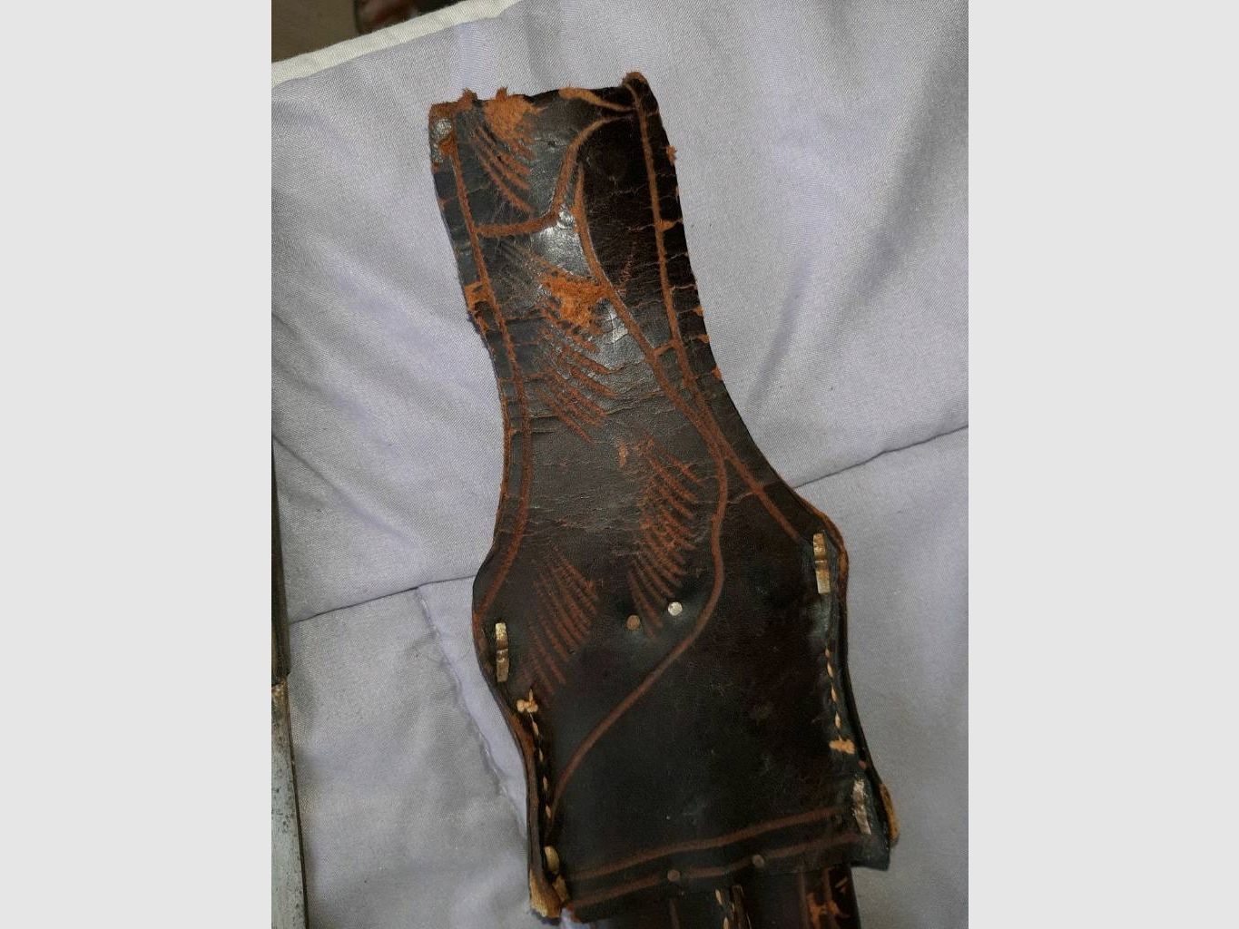 SCHEUNENFUND, eine über 40 Jahre alte MACHETE mit Hersteller Gravur 