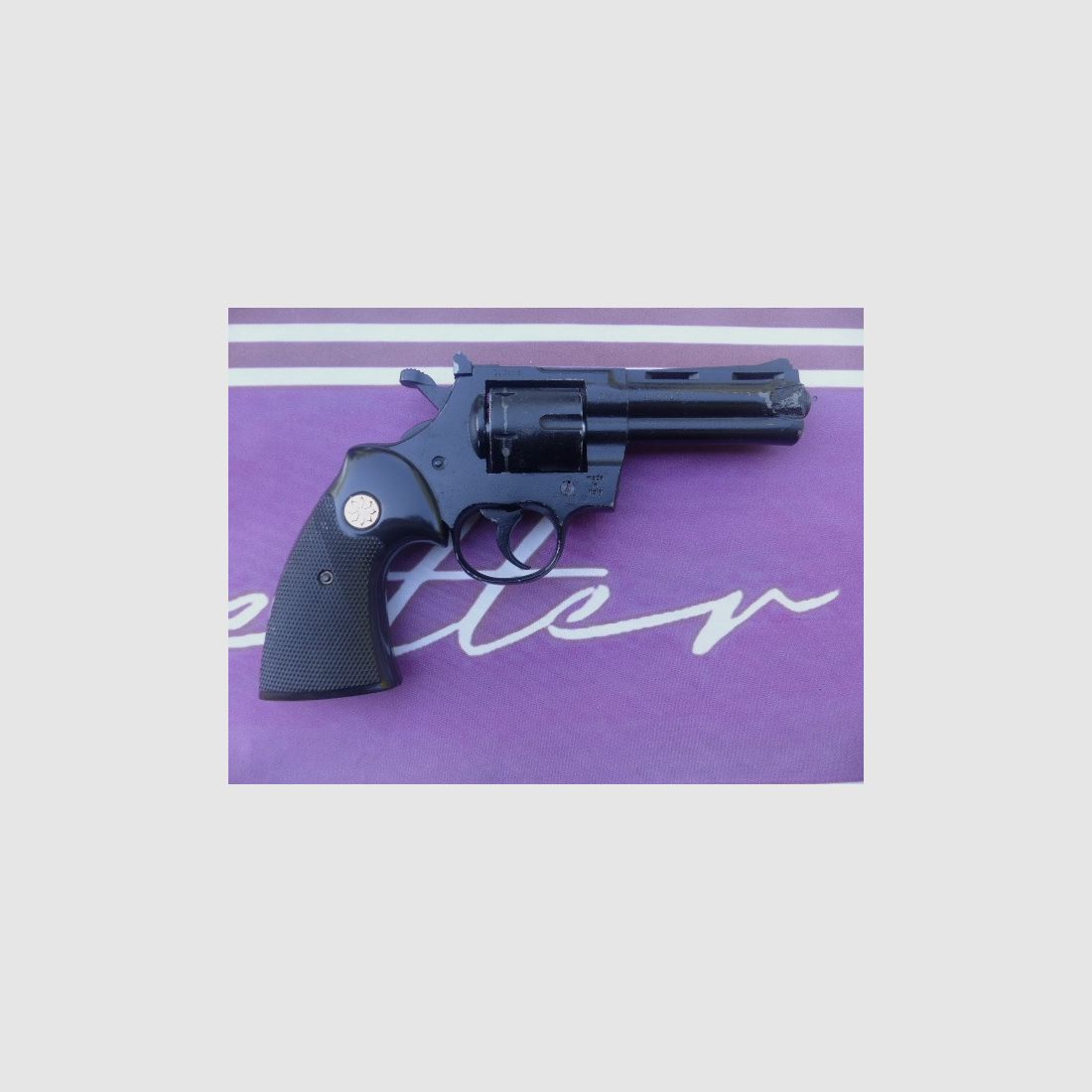 Schwerer Revolver Python Cal. .380k (9mm R) brüniert 6-Schuss Trommel