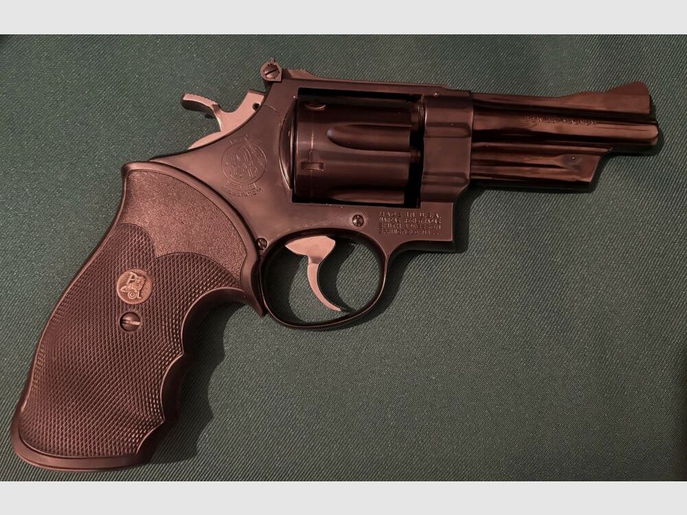 Smith & Wesson Modell 27-2