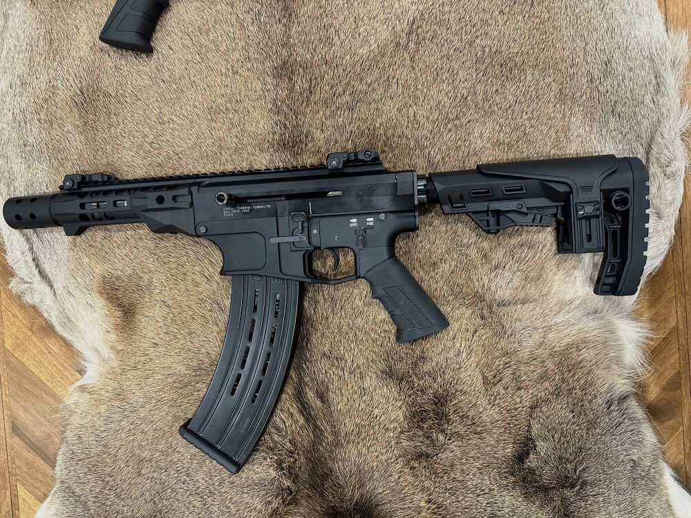 DERYA MK12-2022. Robuste halbaut. AR15 Flinte