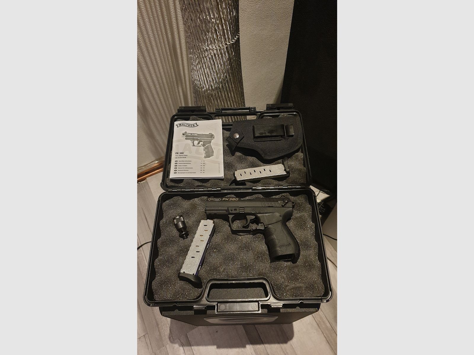 Walther PK 380  9mm P.A.K