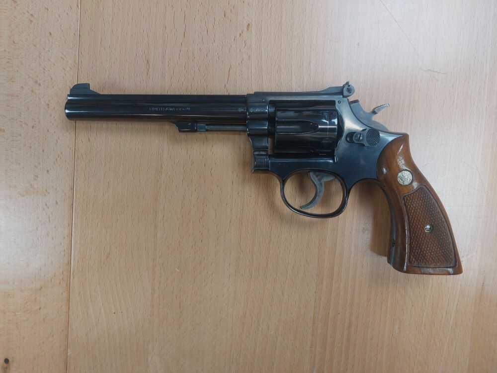 Smith & Wesson, USA M 17 - 4