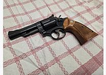 S&W 19-4