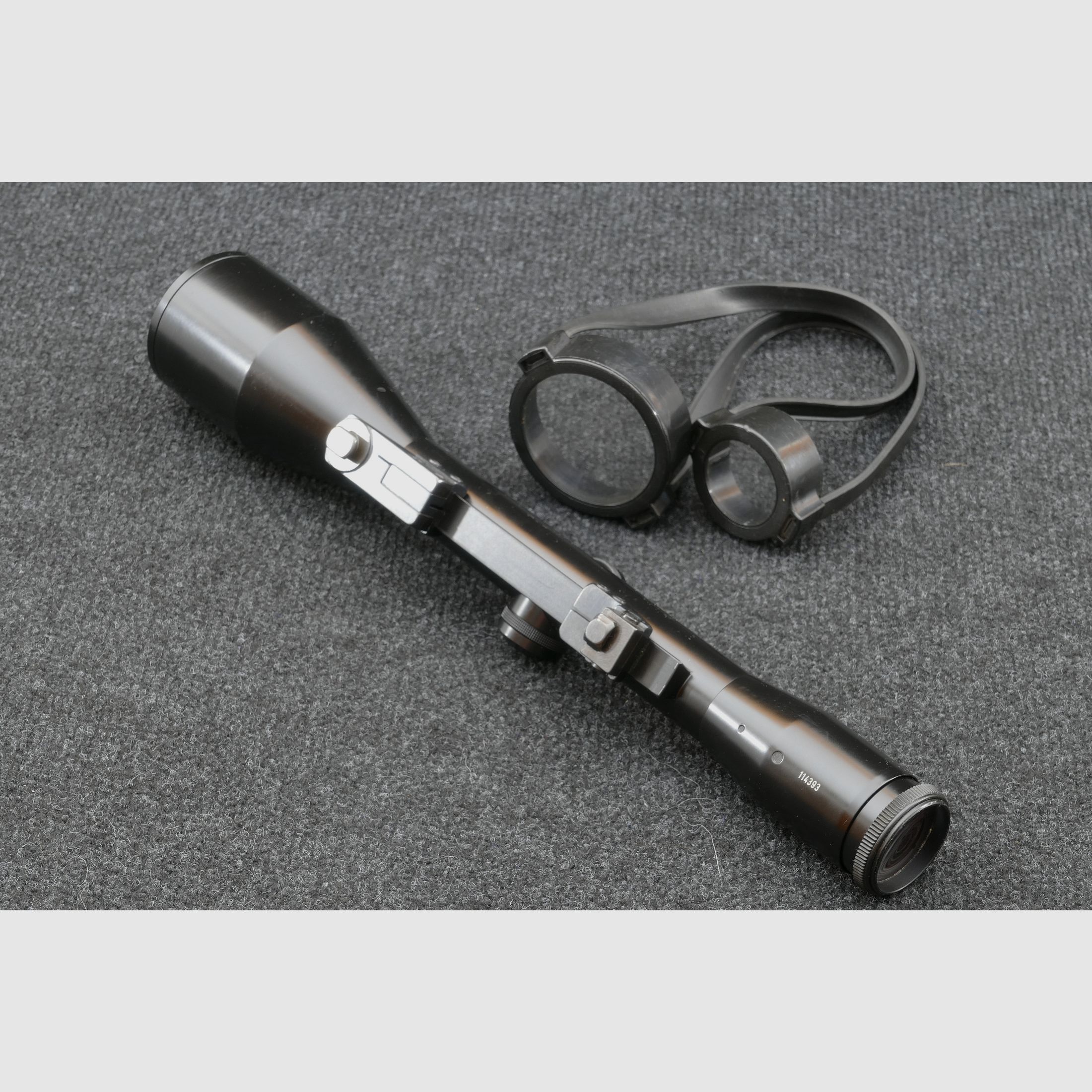 Schmidt & Bender 8x56 Wetzlar – Reticle 1 – Zeiss external rail – EAW swing mount