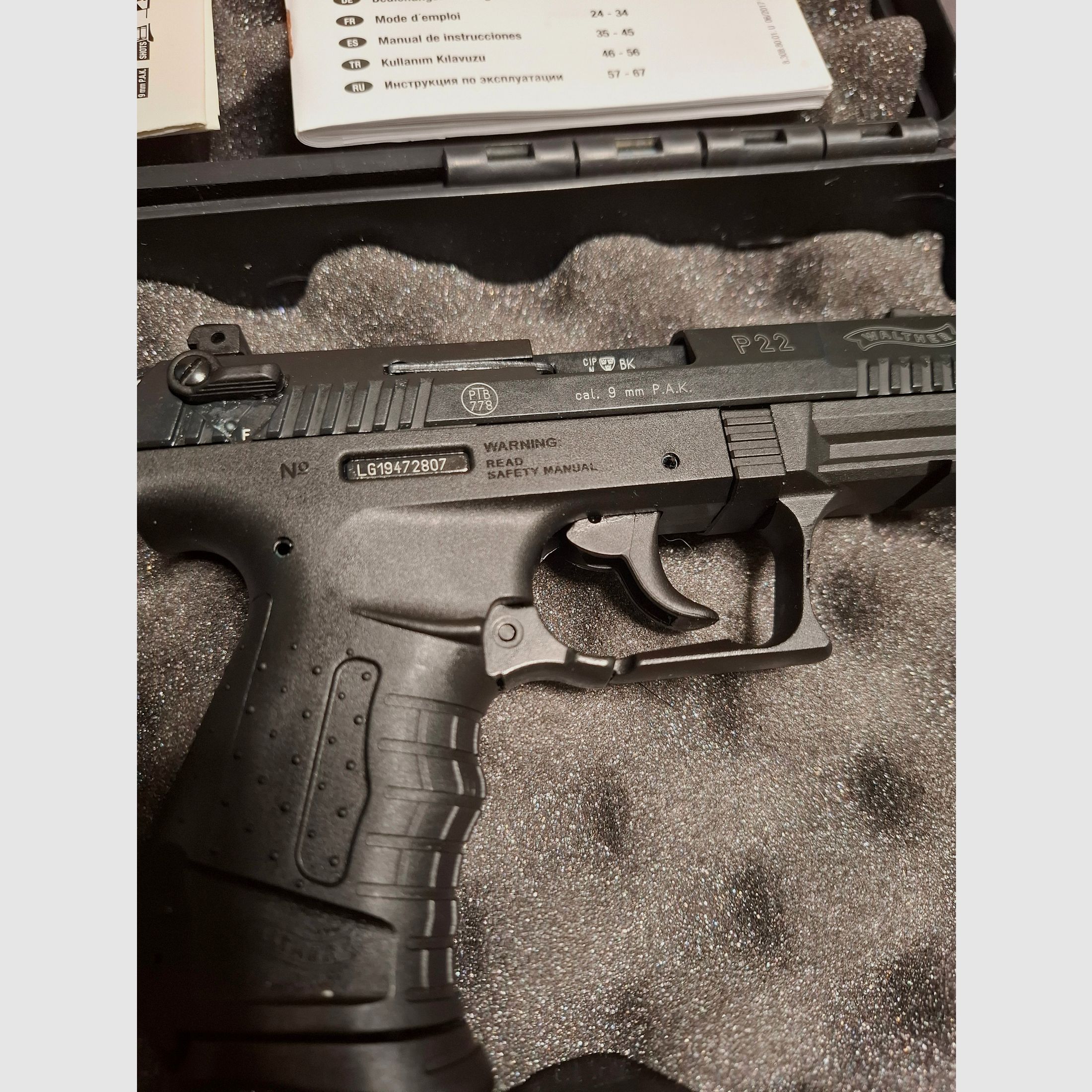 Walther P22  9mm P.A.K.  PTB 778