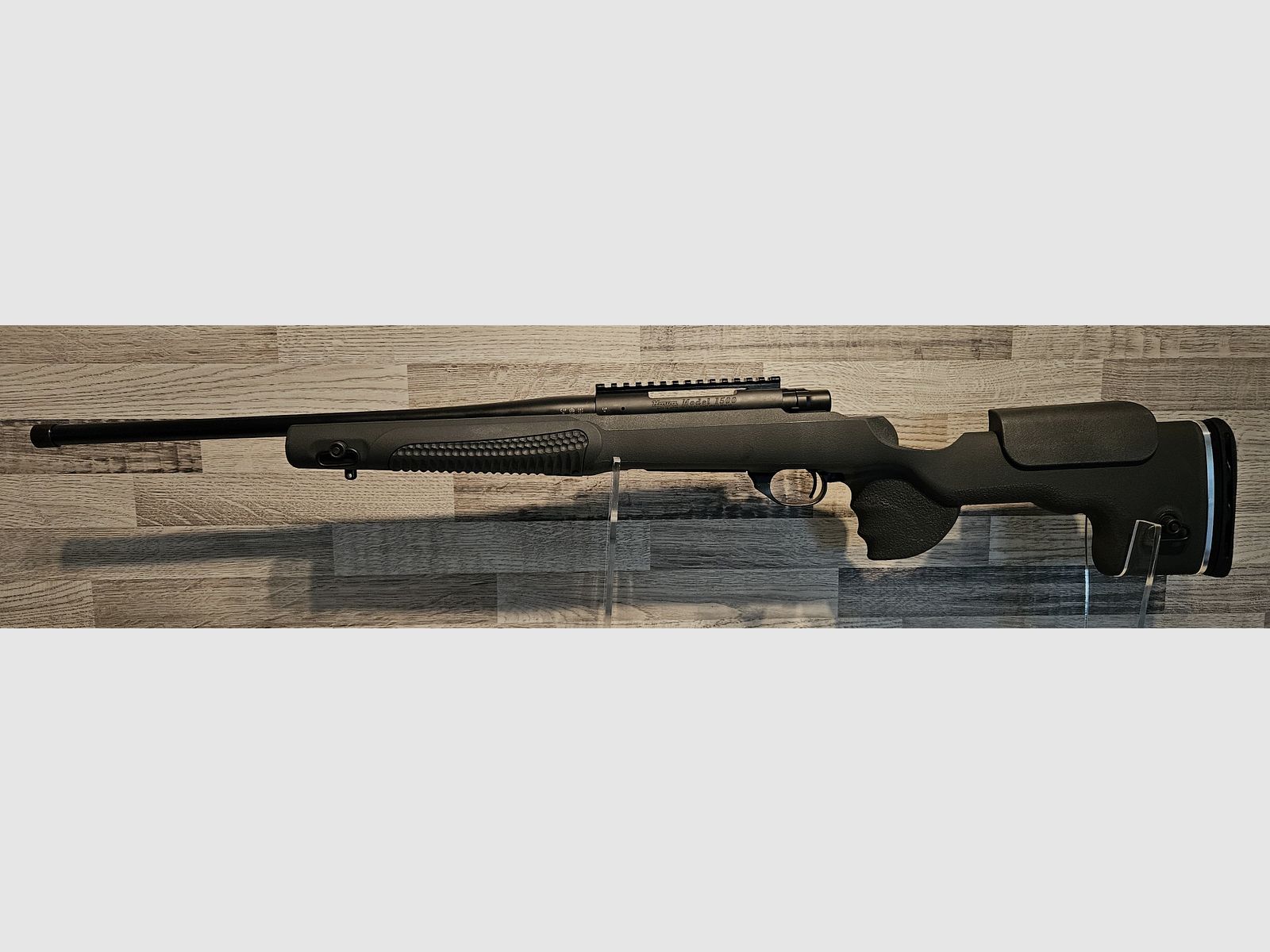 Neuware vom Fachhandel - HOWA 1500 Lauflänge 46cm / 18" Kal. .308 mit GRS Fenris Schaft