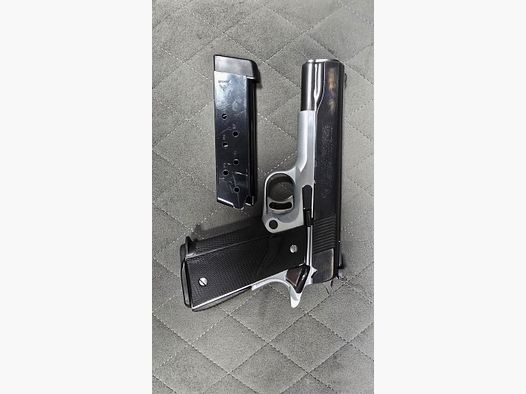 Modelo: Colt (#357), Mod. sin (arma sin características especiales) - Calibre: .45Auto (#192)
