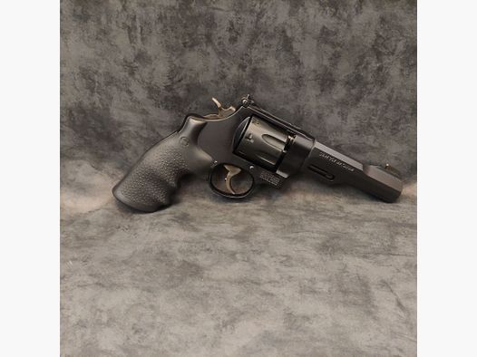 Smith & Wesson Mod.327 TRR8 8-Schüssig Performance Center