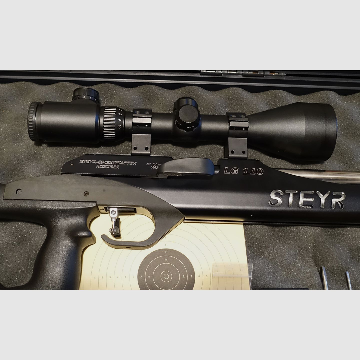 Steyr Hunting LG110 / 5 mm / 35 Joule / Cannocchiale + accessori