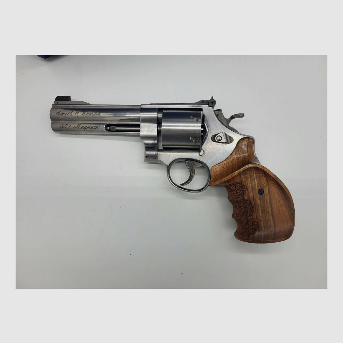 Smith & Wesson 627 Target Champion