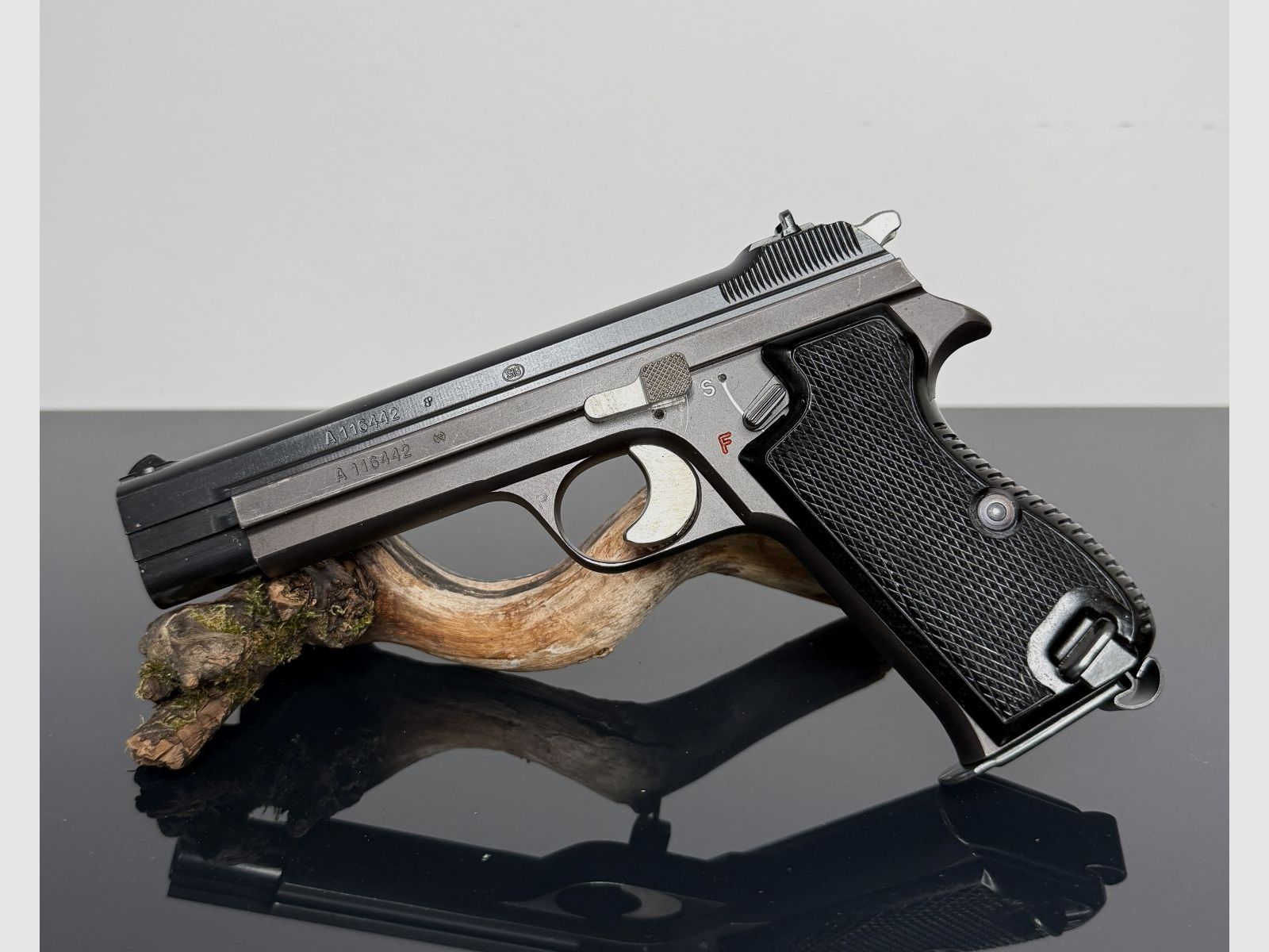 SIG P210, Bild 1 von 4