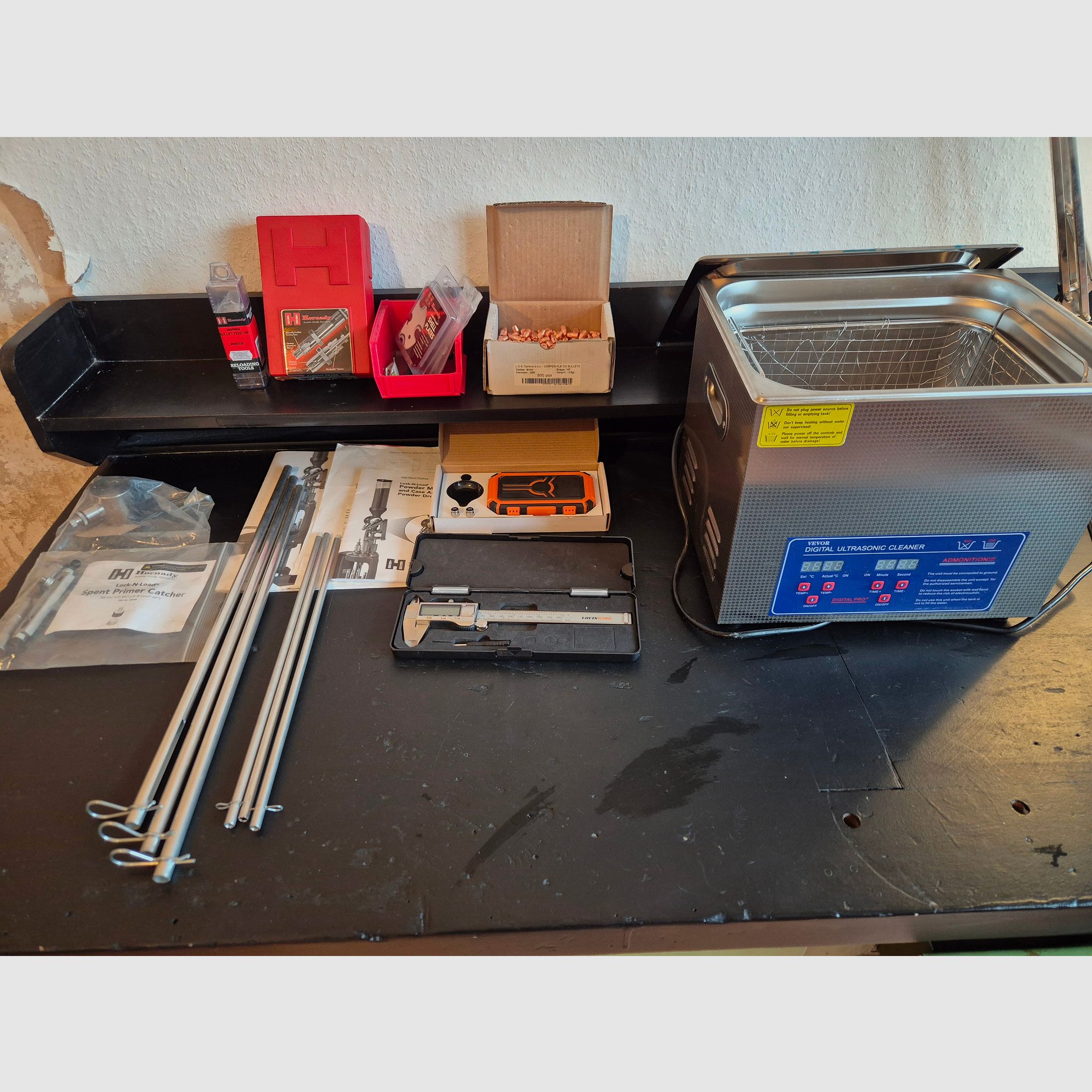 Hornady 5-Station Wiederladepresse Komplettset + massiver Tisch & Zubehör