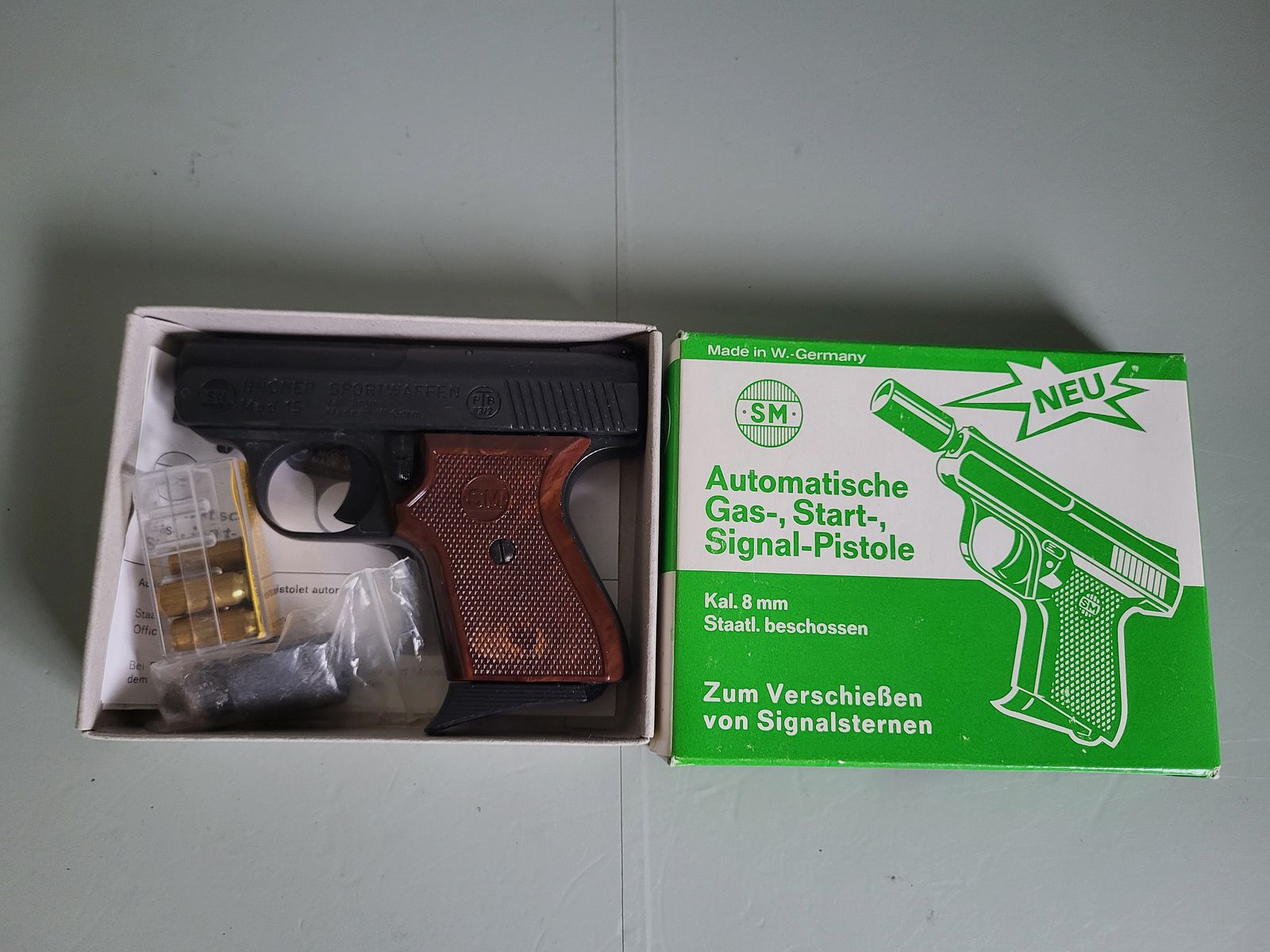 Pistole -Rhöner Mod. 15 Sportwaffe - W. Deutschland 1983 Bj. - Komplett